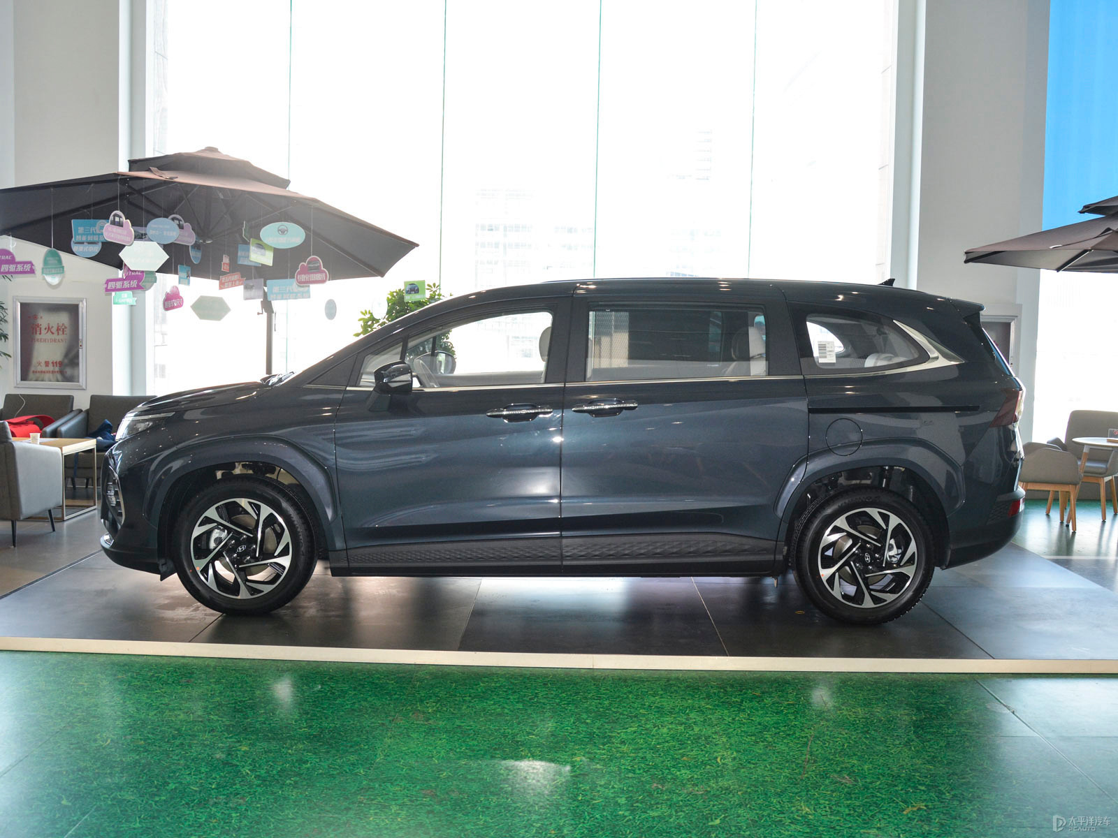 庫斯途 2021款 270TGDi 尊貴版 LUX外觀解析 時尚與實用的完美結(jié)合